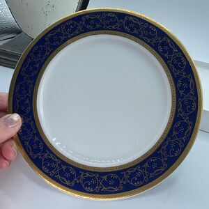 Thun Carlsbad Sydney by Baum Bros. Fine Bohemian porcelain.